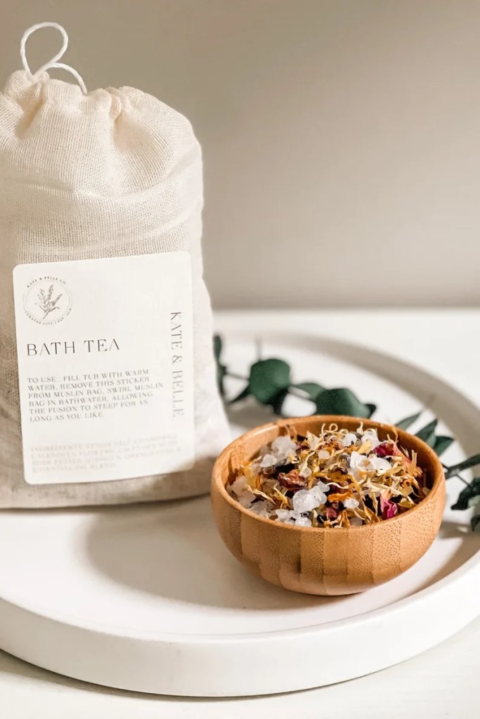 Bath Tea Soak , HIBISCUS + ROSE BLEND, Herbal Bath Tea, Tea Bath, Soaking Bath Salts , Natural , Bath Soak, Bath Tea with Salts, Gift,
