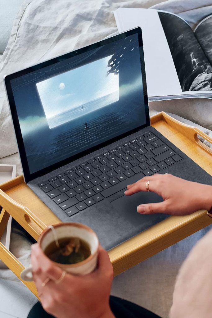 2 Pack Breakfast in Bed Tray for Eating, 16.92 x 12.6 Inch Bed Table Tray with Folding Legs & Handles, Bamboo Food Lap Trays Fits for Adult Kids Eating/TV/Surgery Recovery by Easoger. Set of 2