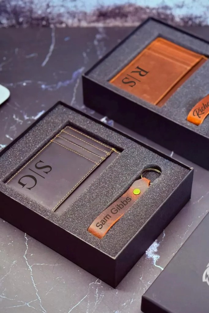 Minimalist Leather Wallet, Slim Card holder, Personalized Card Holder, Fathers Day Gift, Leather Wallet, Custom Card Holder, Gift for Him