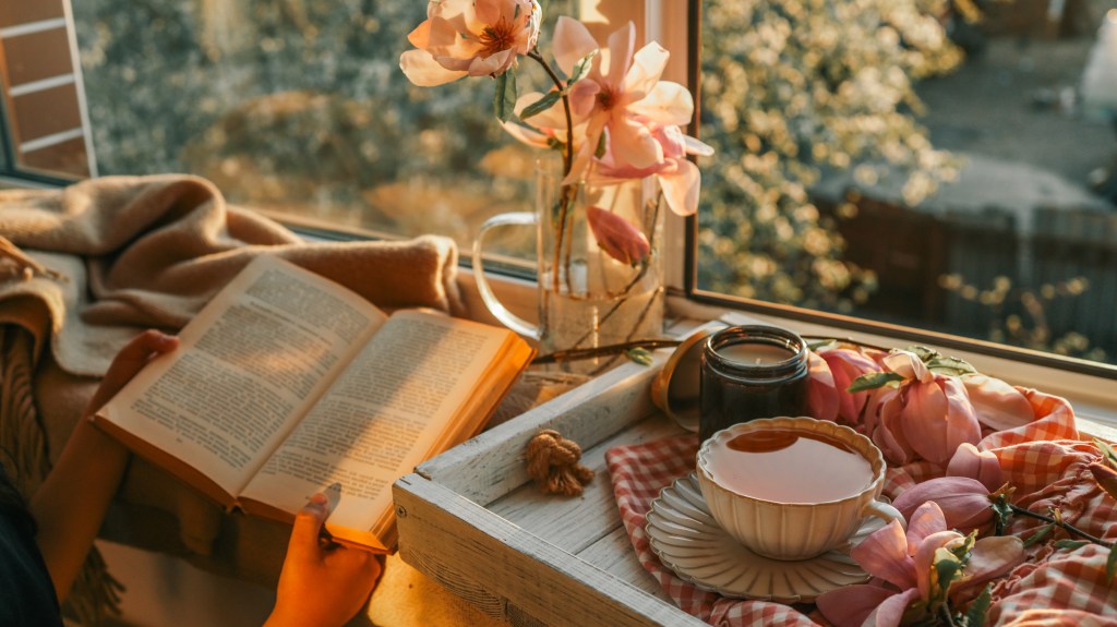 What Cozy Means to Me Right Now (Slow Living Reflection)