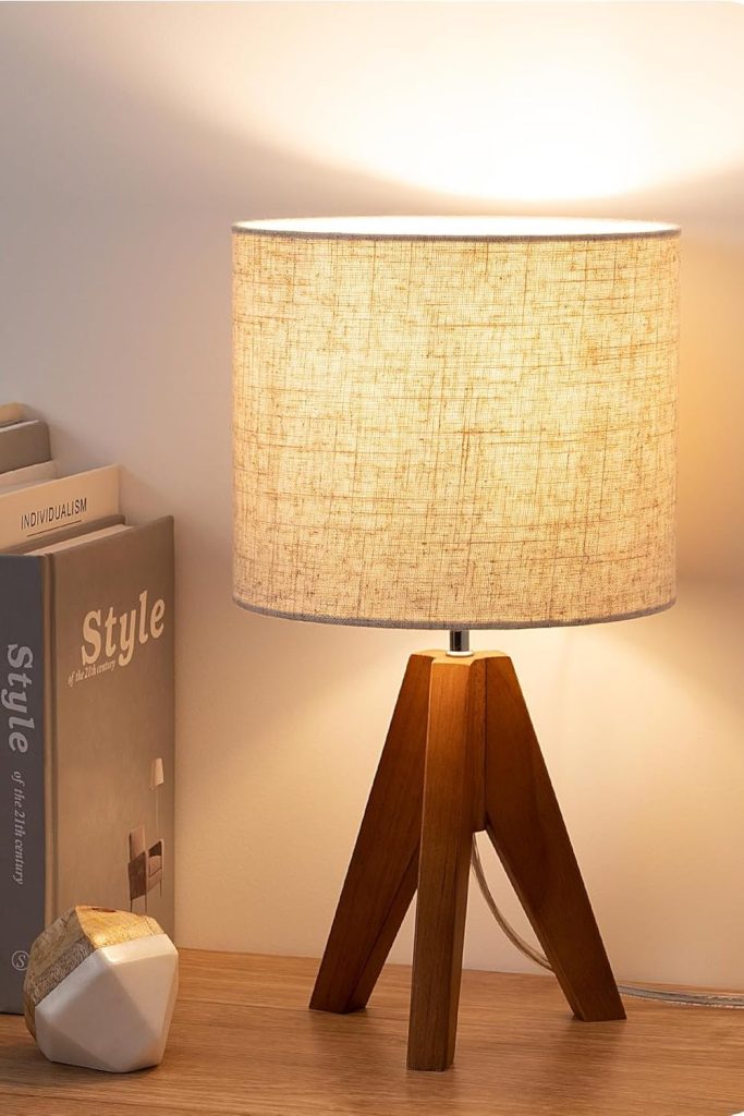 EDISHINE Tripod Table Lamp, Small Cute Bedside Lamp with Linen Beige Lampshade, Nightstand Lamp for Nursery, Bedroom, Kid Room, Living Room, Light Brown Wooden Base, E26 Socket, 14.2 Inch